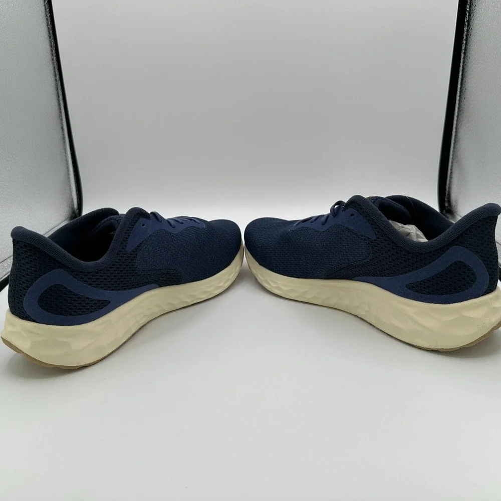 New Balance FreshFoam Arishi v4 Running Shoes‎ Mens 10.5 4E Extra Wide Blue NEW